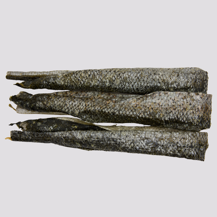 Kapitein Jacob - Hele gedroogde zalmhuiden - 300 gram